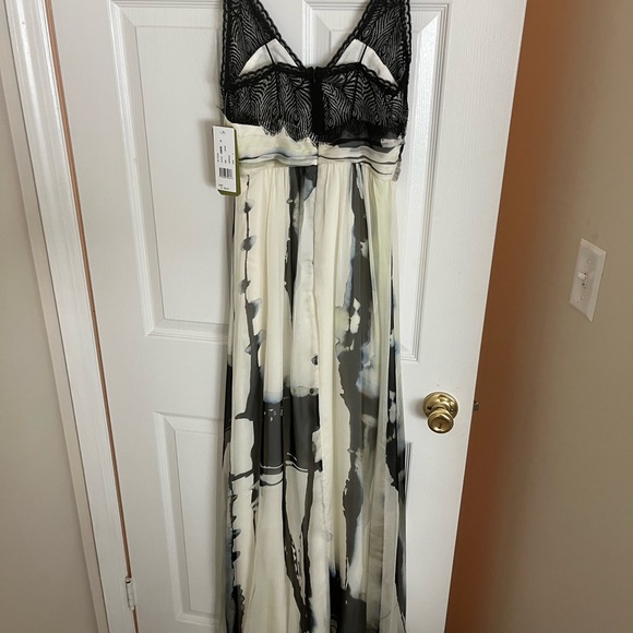 Nicole Miller gown brand new - Picture 5 of 13